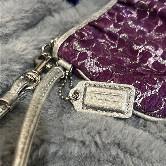 Coach Signature Y2K Lurex Purple and Silver Patterned Wristlet EUC retail $149 - Picture 2 of 8